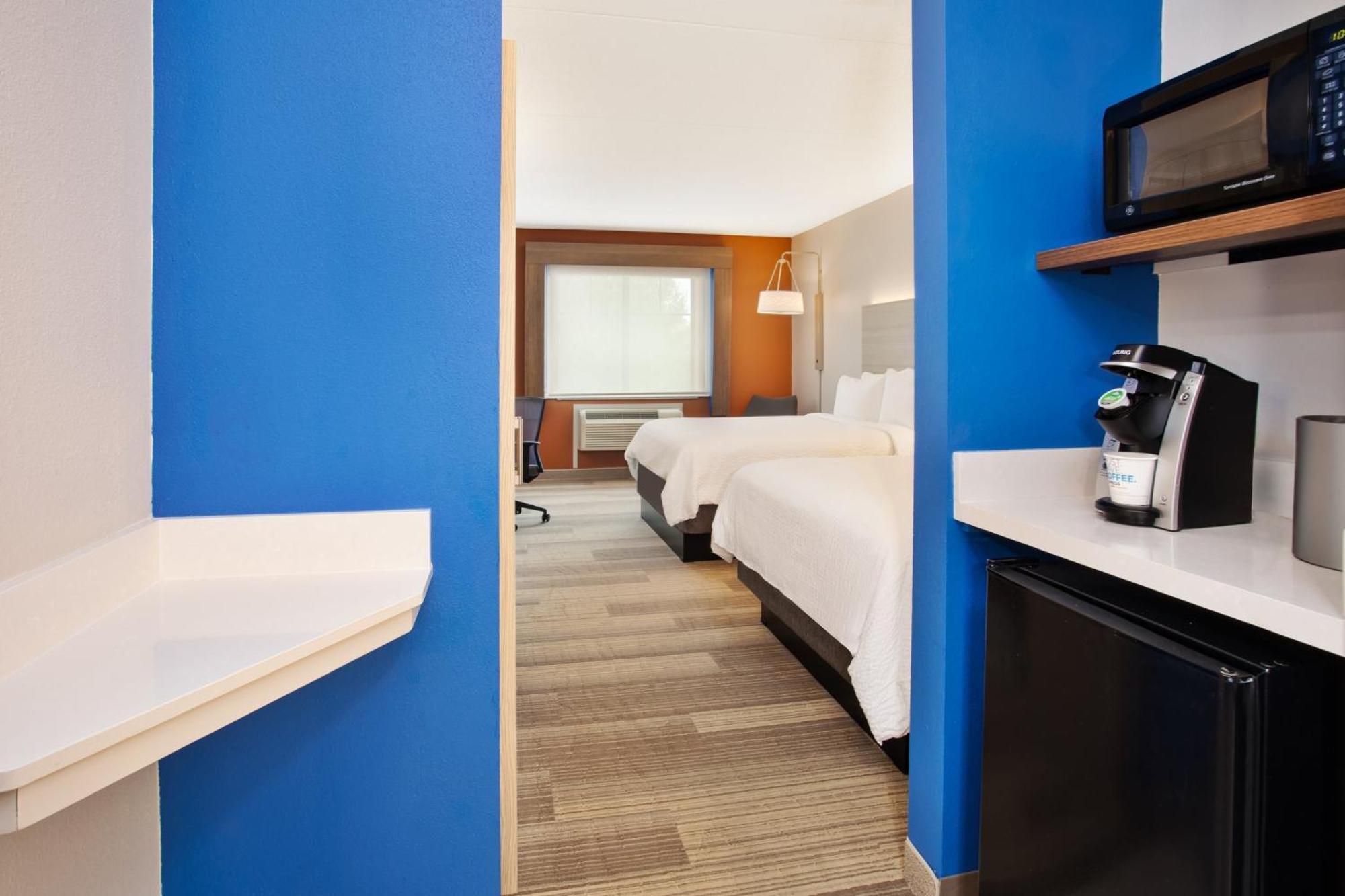 Holiday Inn Express Hotel & Suites Rochester Webster By Ihg Zewnętrze zdjęcie