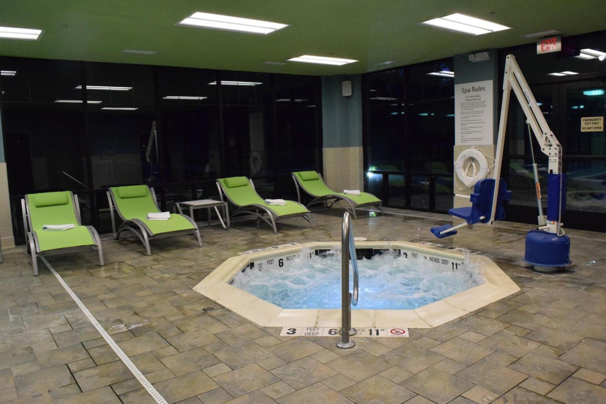 Holiday Inn Express Hotel & Suites Rochester Webster By Ihg Zewnętrze zdjęcie