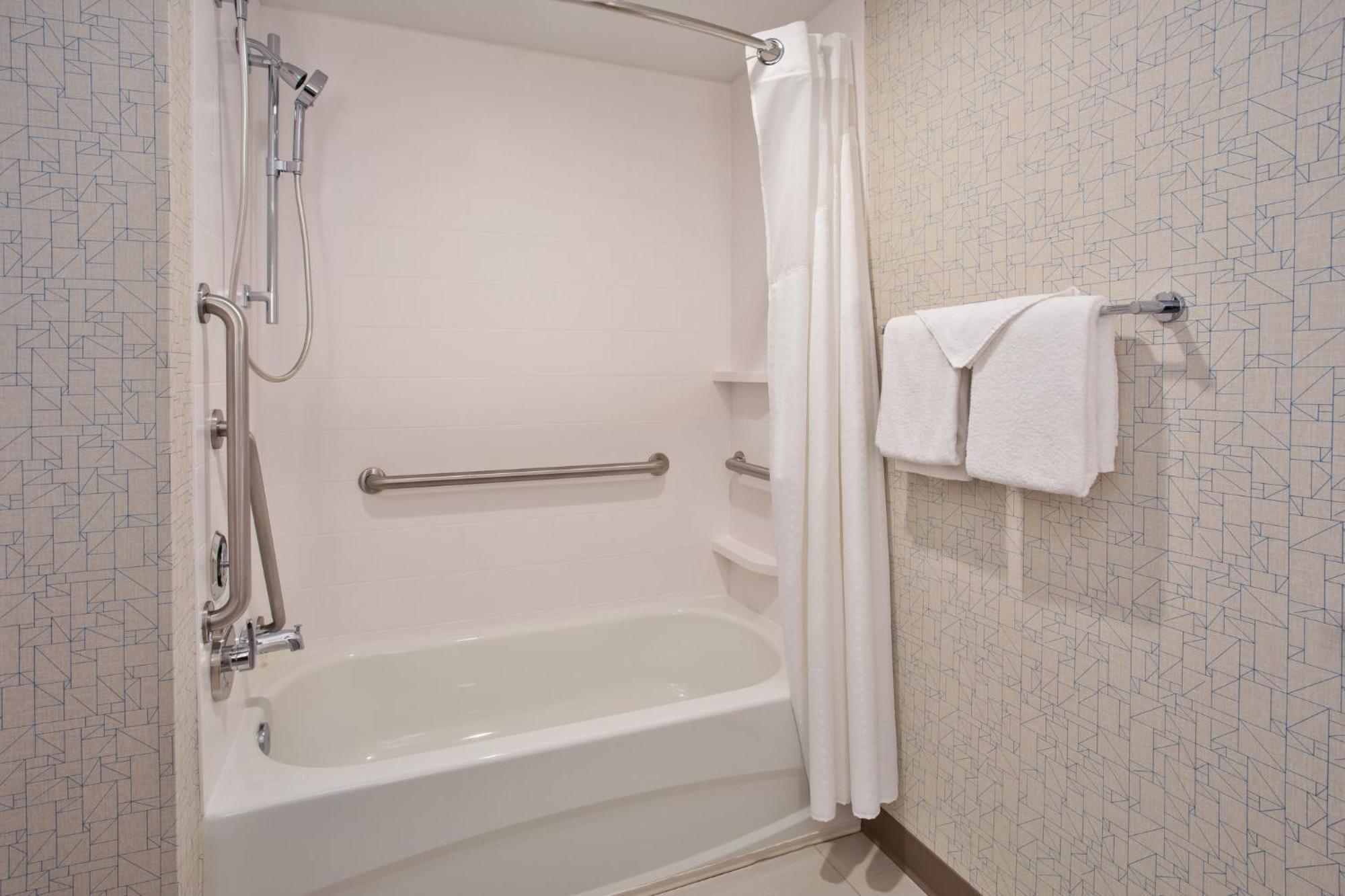 Holiday Inn Express Hotel & Suites Rochester Webster By Ihg Zewnętrze zdjęcie